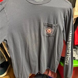 Vineyard Vines Men's Navy Long Sleeve Shirt Washington Caps Stanley Cup Win Med.